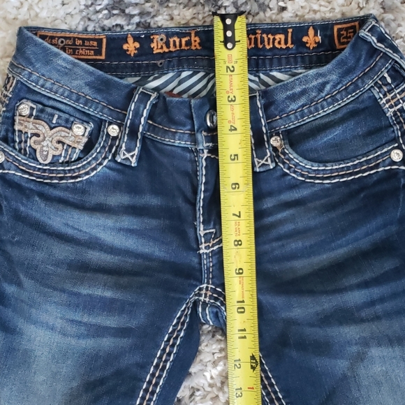 Rock Revival Sorrel Capri Jean's.  Size 25. - Picture 7 of 8